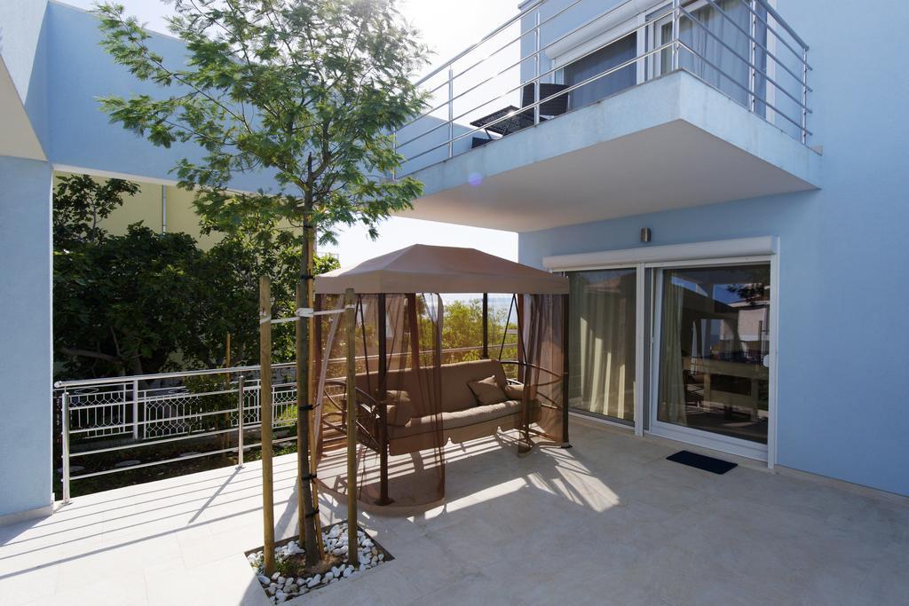 Villa Mermaid Your Croatian Haven With Luxury Pool And Scenic Views 珀德垂那 外观 照片