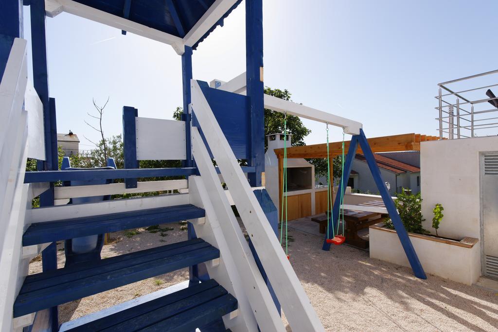 Villa Mermaid Your Croatian Haven With Luxury Pool And Scenic Views 珀德垂那 外观 照片