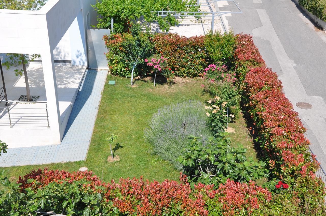 Villa Mermaid Your Croatian Haven With Luxury Pool And Scenic Views 珀德垂那 外观 照片
